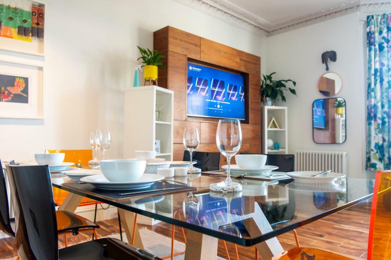 Modern Flat With Fantastic Views Apartment เอดินบะระ ภายนอก รูปภาพ